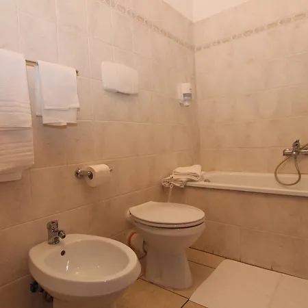 Hotel La Rupe San Benedetto de' Marsi