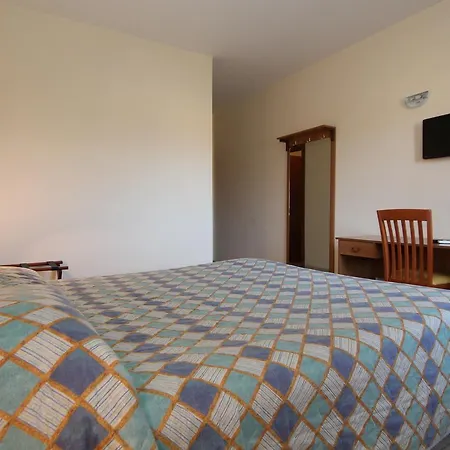 Hotel La Rupe San Benedetto de' Marsi